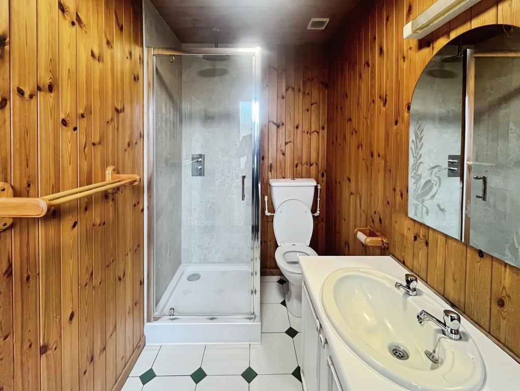 Ensuite