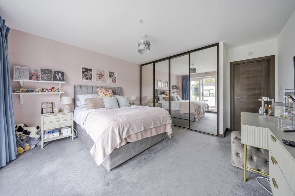 1326888-18-6880e4...