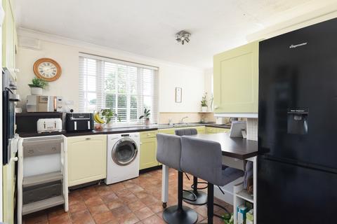 5 bedroom detached house for sale, Gibbons Brook, Sellindge