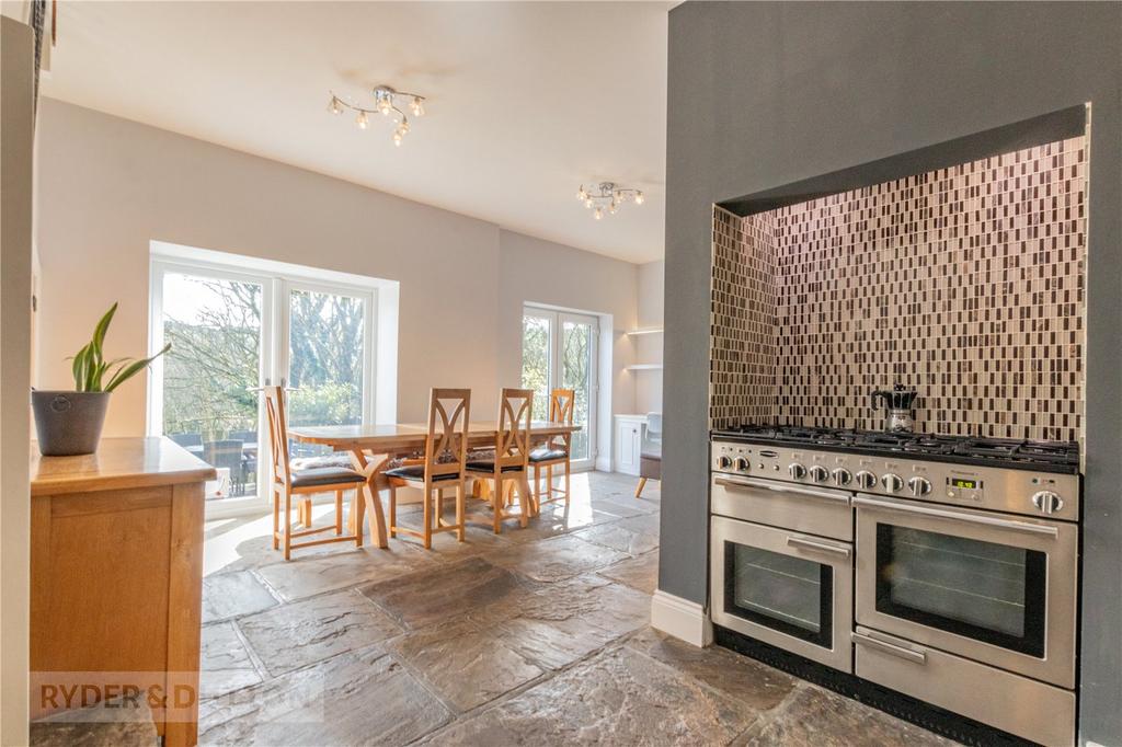 Kitchen Diner