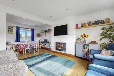 186 Braehead Road, Paisley, PA2 8QD