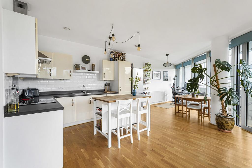 Reception/Kitchen