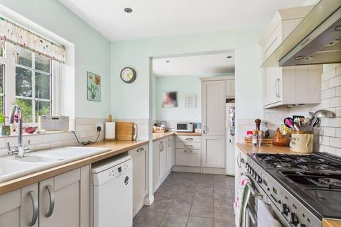 undefined, High Street, Wraysbury, Berkshire, TW19