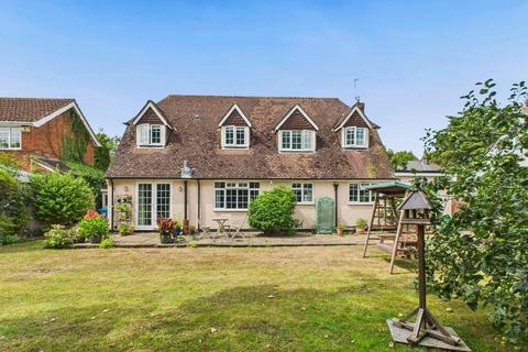 undefined, High Street, Wraysbury, Berkshire, TW19