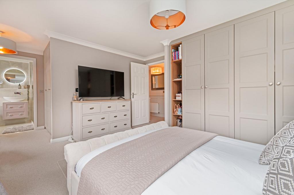 Main Bedroom