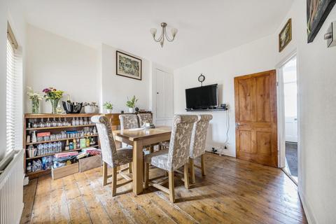 undefined, Oakley Road, London