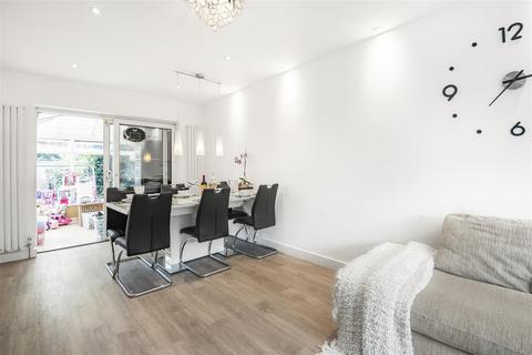 undefined, Washington Drive, Slough
