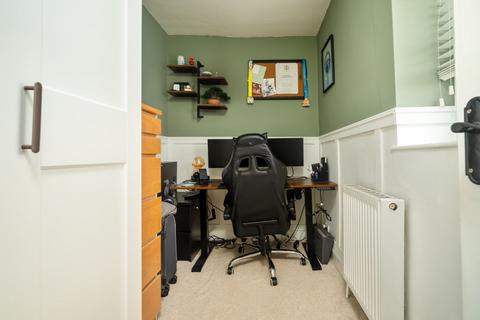 12 Bradford Road, Drighlington, Bradford, BD11 1AB