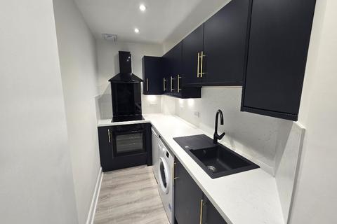 2 bedroom flat to rent, Elmbank Terrace, Kittybrewster, Aberdeen, AB24