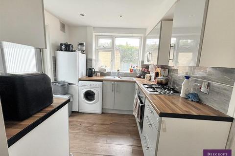 3 bedroom semi-detached house for sale, Burns Way, Wath-Upon-Dearne, Rotherham