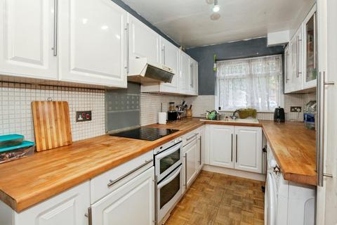 undefined, Tithe Court, Slough SL3