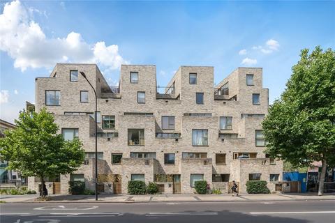3 bedroom apartment for sale, Peckham Road, London