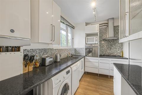 3 bedroom maisonette for sale, Inner Park Road, SW19