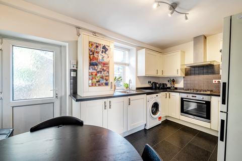 2 bedroom terraced house for sale, Canada Road, Rawdon, Leeds, West Yorkshire, LS19