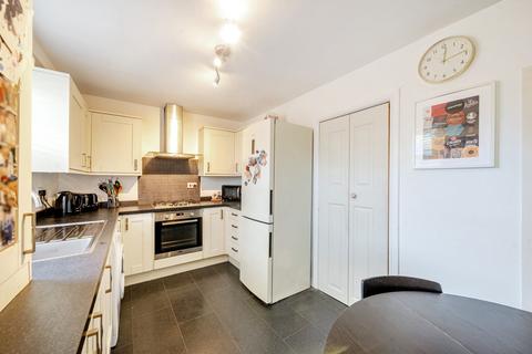 2 bedroom terraced house for sale, Canada Road, Rawdon, Leeds, West Yorkshire, LS19