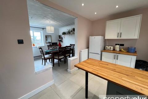 undefined, Heol Brynteg, Tonyrefail, Rhondda Cynon Taff, CF39