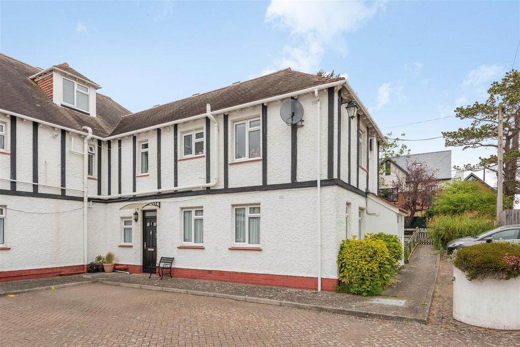Queens Road, Tankerton