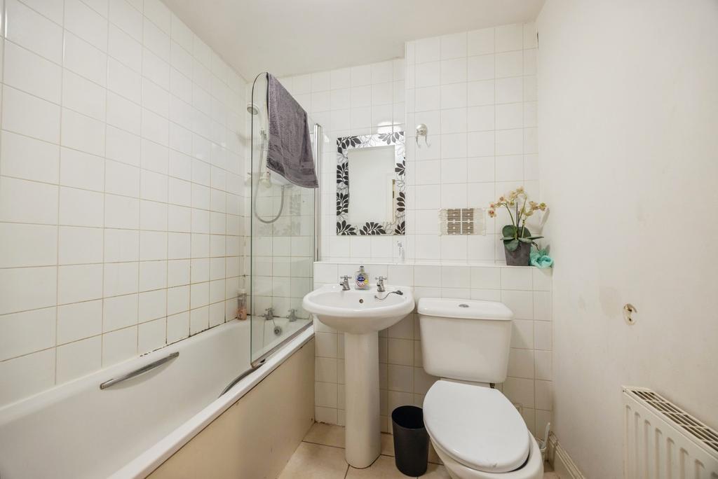 Bathroom/Wc