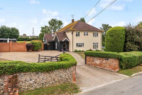 5 bedroom detached house for sale, Fuller Street, Chelmsford CM3