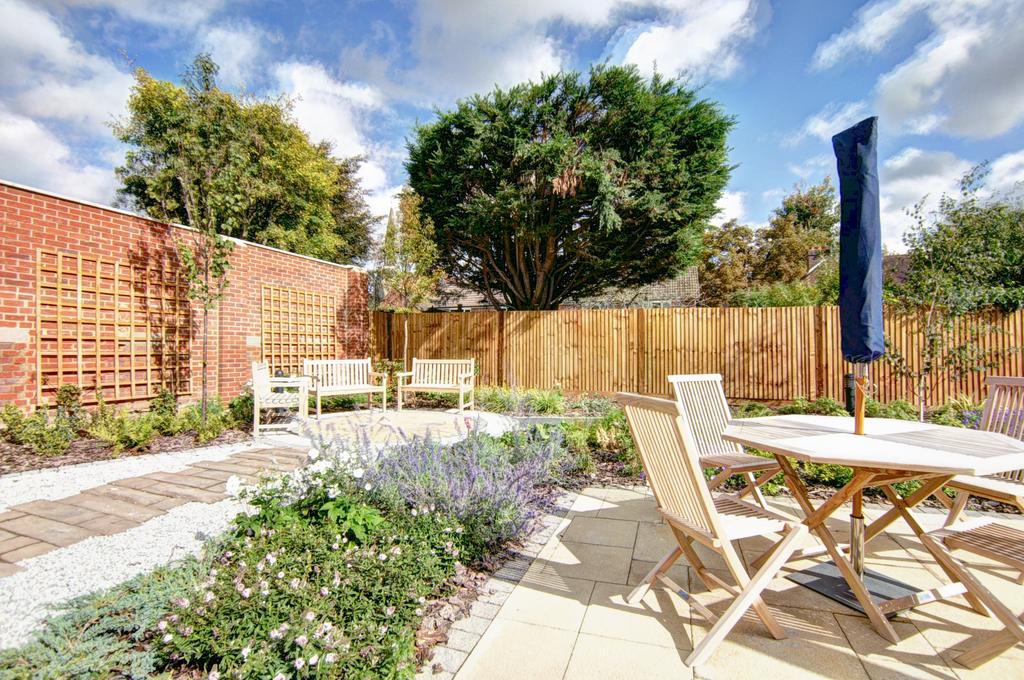 Garden 3