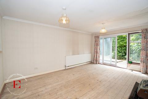 2 bedroom detached bungalow for sale, Mantilla Drive, Stivichall Grange CV3