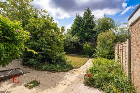 2 bedroom detached bungalow for sale, Mantilla Drive, Stivichall Grange CV3