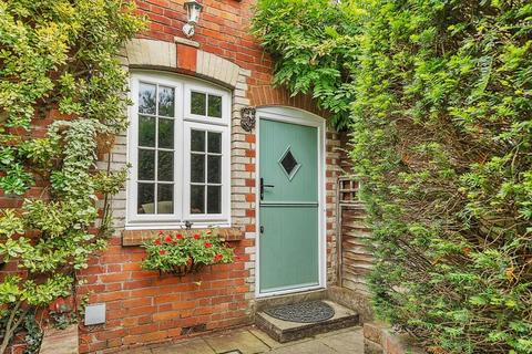 undefined, Warren Row,  Berkshire,  RG10