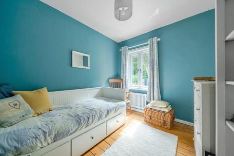 undefined, Warren Row,  Berkshire,  RG10
