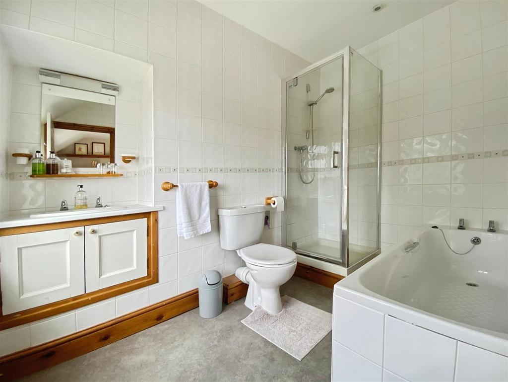 8d840fa5-B-4201-8 D38-1 AB4 C6 BFC921-1791-000000 CC80 D