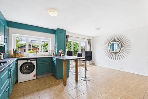 undefined, The Crescent, Padworth, RG7