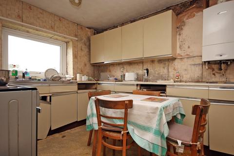 undefined, Penysarn, Isle of Anglesey, LL69