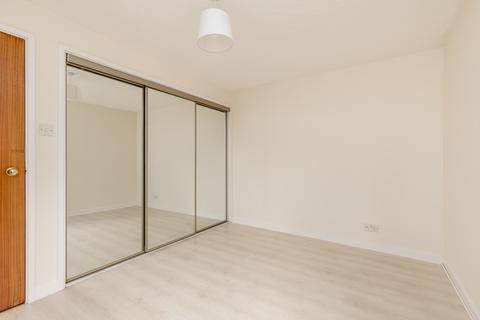 4/1 Gilmours Entry, Edinburgh, EH8 9XL
