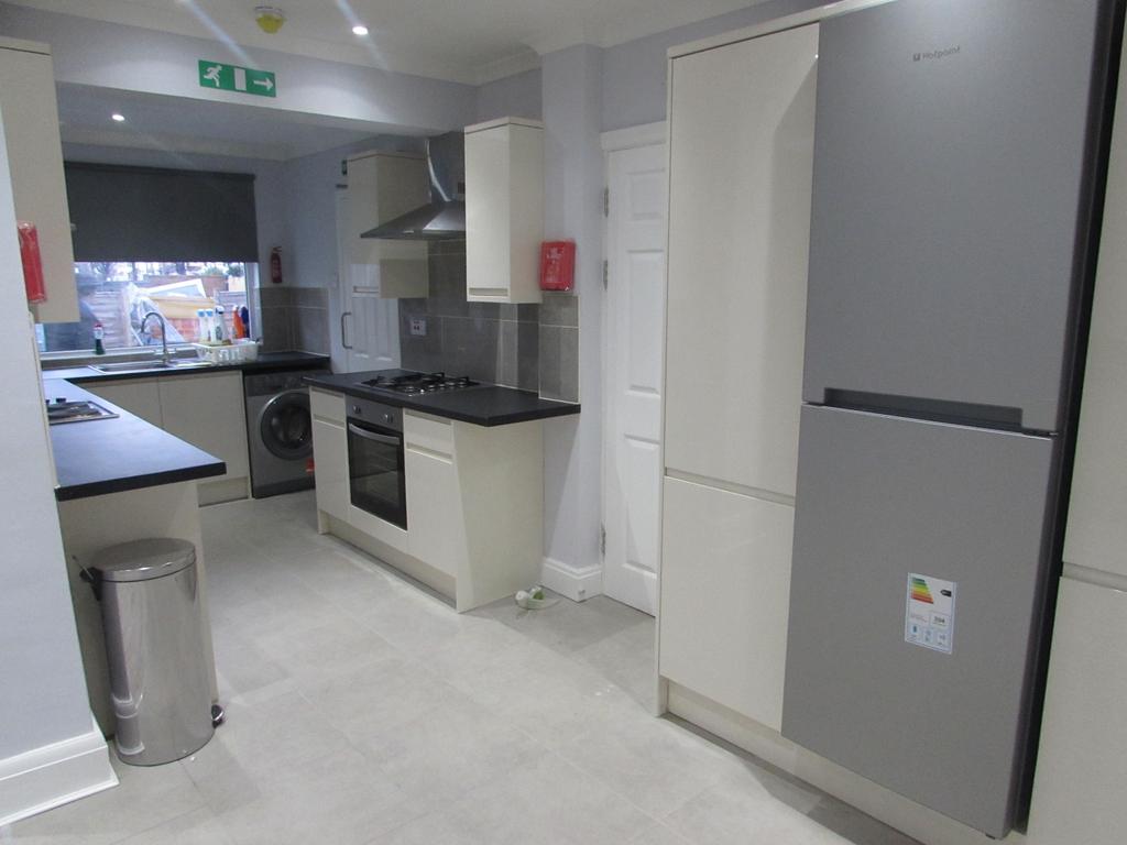 House in Ilford - View 2