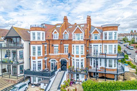 Grosvenor Court, Westcliff-on-sea, SS0