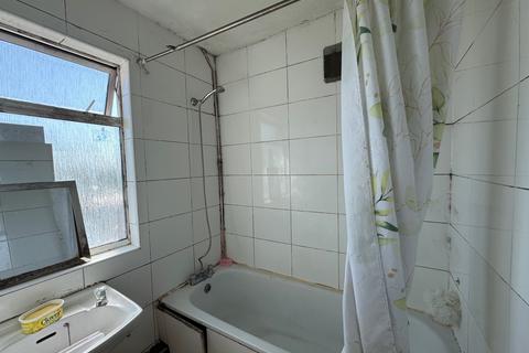 undefined, Wigginton Avenue, Wembley HA9