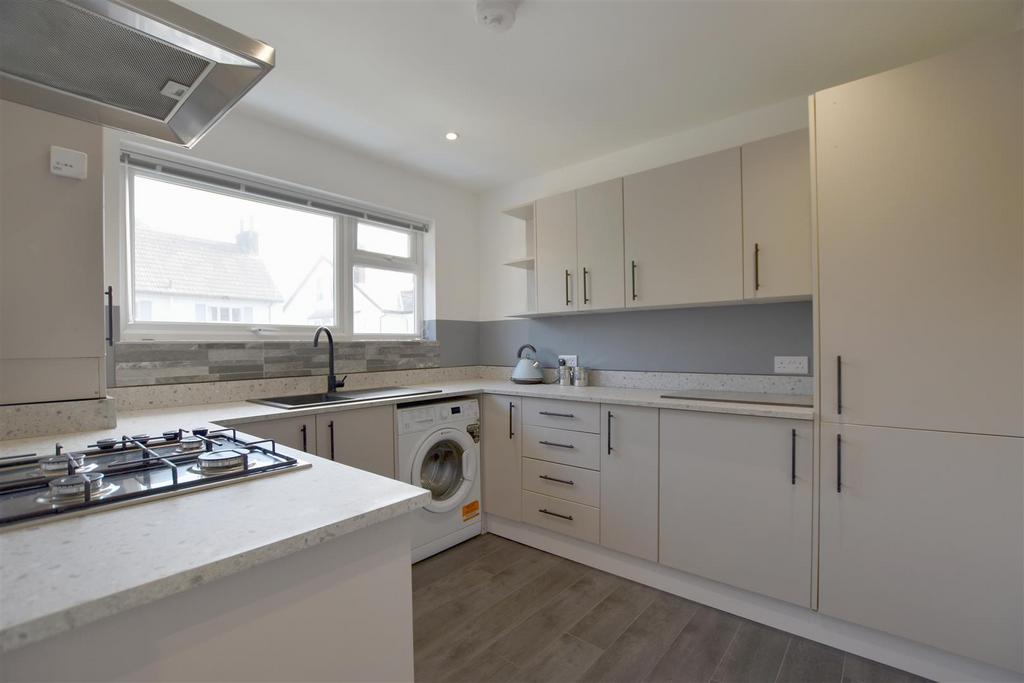 Kitchen.JPG