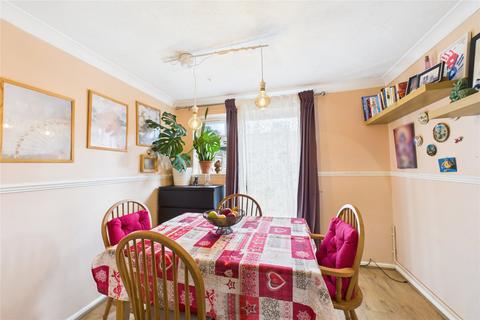 2 bedroom terraced house for sale, Hornbeam Close, Owlsmoor, Sandhurst, Berkshire, GU47