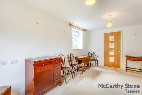 2 bedroom apartment for sale, Elizabeth House, St. Giles Mews, Stony Stratford, Milton Keynes, MK11 1HT
