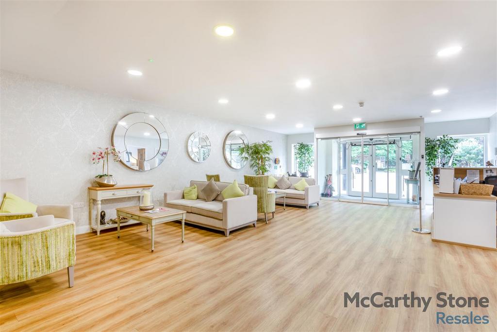 8657850-interior23.jpg