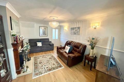 31 Arundel Road, Walton, Peterborough, PE4 6JJ