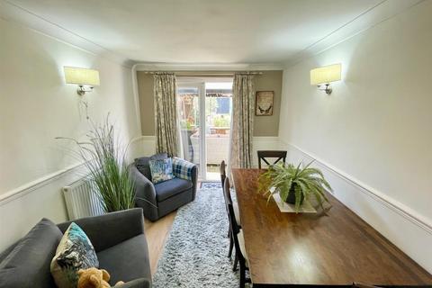 31 Arundel Road, Walton, Peterborough, PE4 6JJ