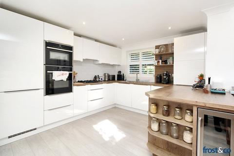 2 bedroom apartment for sale, Alton Road, Poole, Dorset, BH14