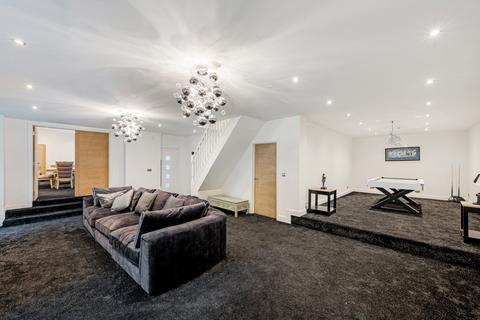 undefined, Leeds LS17