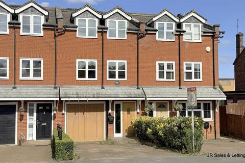 Tolmers Road, Cuffley