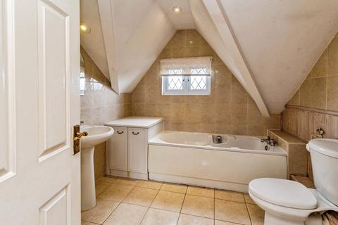 4 Augustine Close, Stone, ST15 8XX