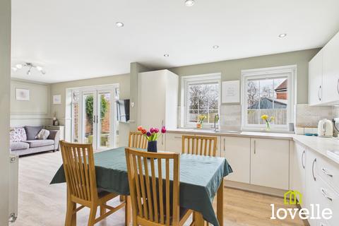 4 bedroom detached house for sale, Onslow Street, Hull HU10