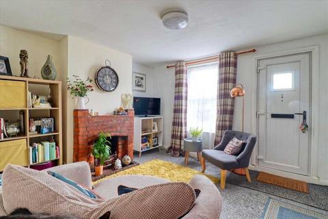 2 bedroom terraced house for sale, Walton on the Naze CO14