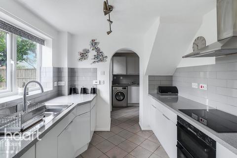 10 Bradmoor Grove, Chellaston, Derby, DE73 6QS