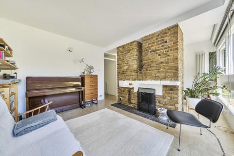 undefined, Langham House Close, Richmond, TW10