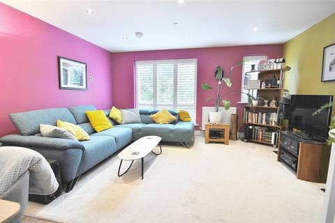 15 Bowbridge Wharf, Stroud, GL5 2LD